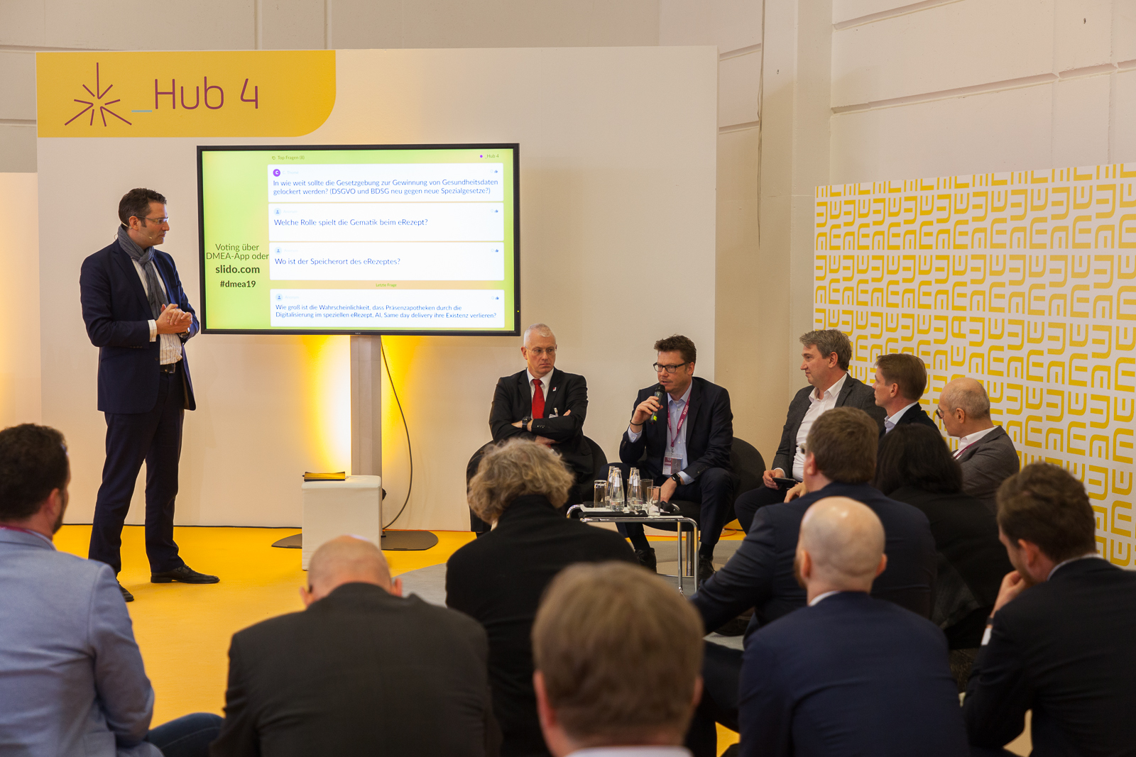 E-Rezept Diskussion moderiert von Thies Eggers